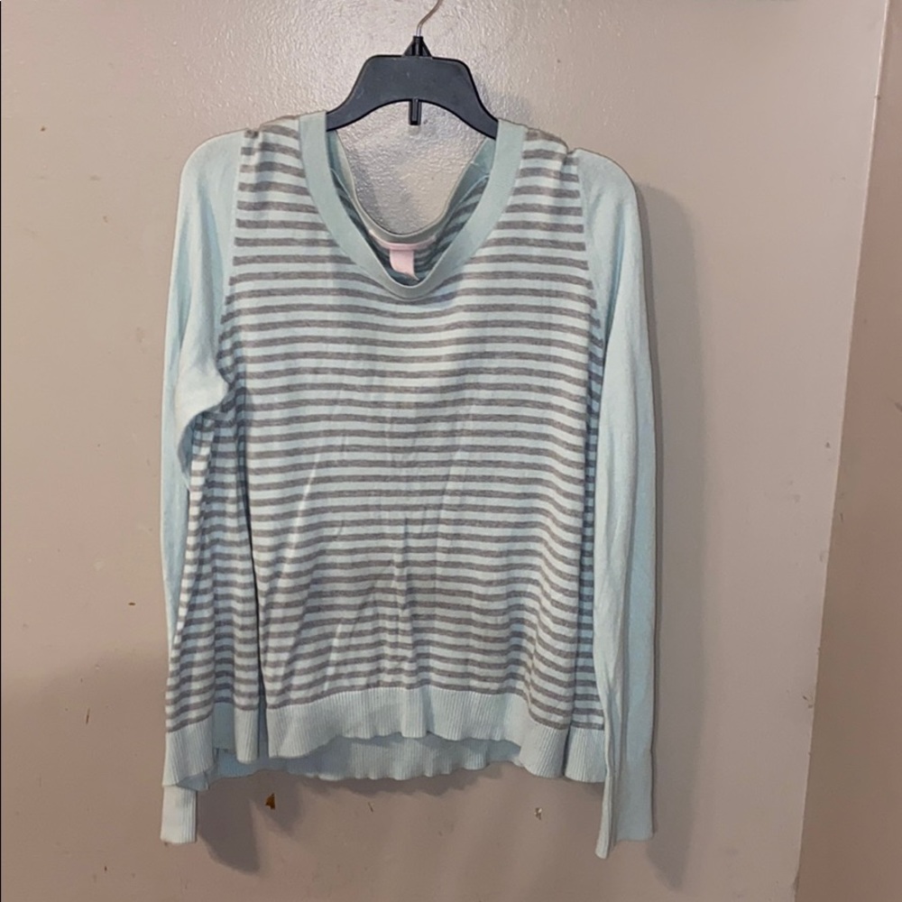 Women’s Victoria’s Secret thin sweater S